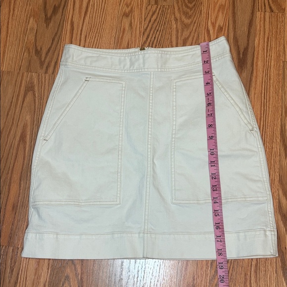 Spartina 449 Isla Denim Skirt in pearl white, Jean mini skirt, 8 - Picture 4 of 9